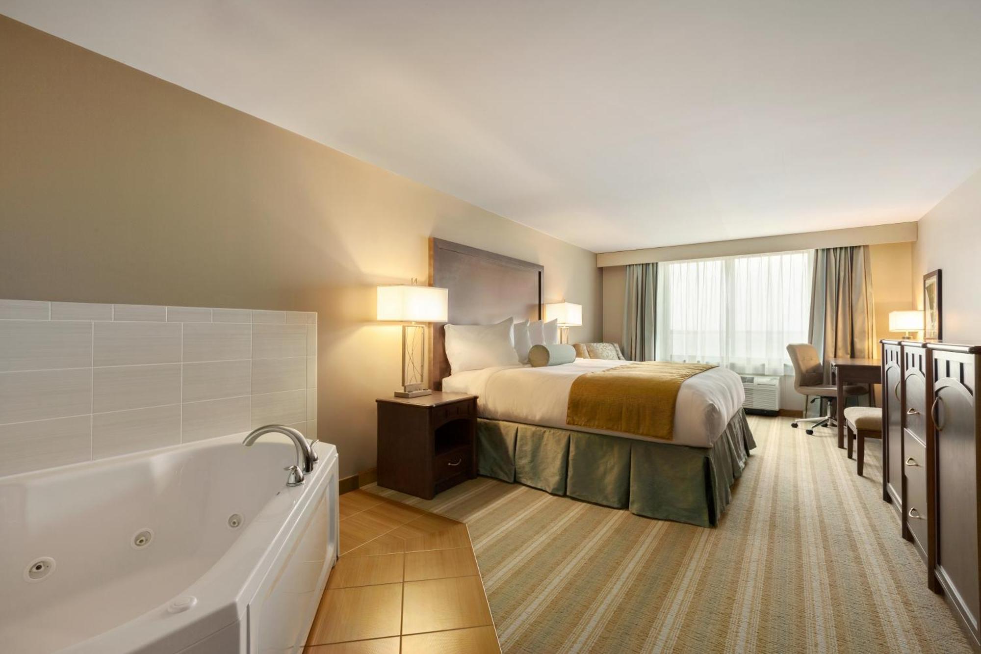 King Room Whirlpool,1226308898:JPEG
