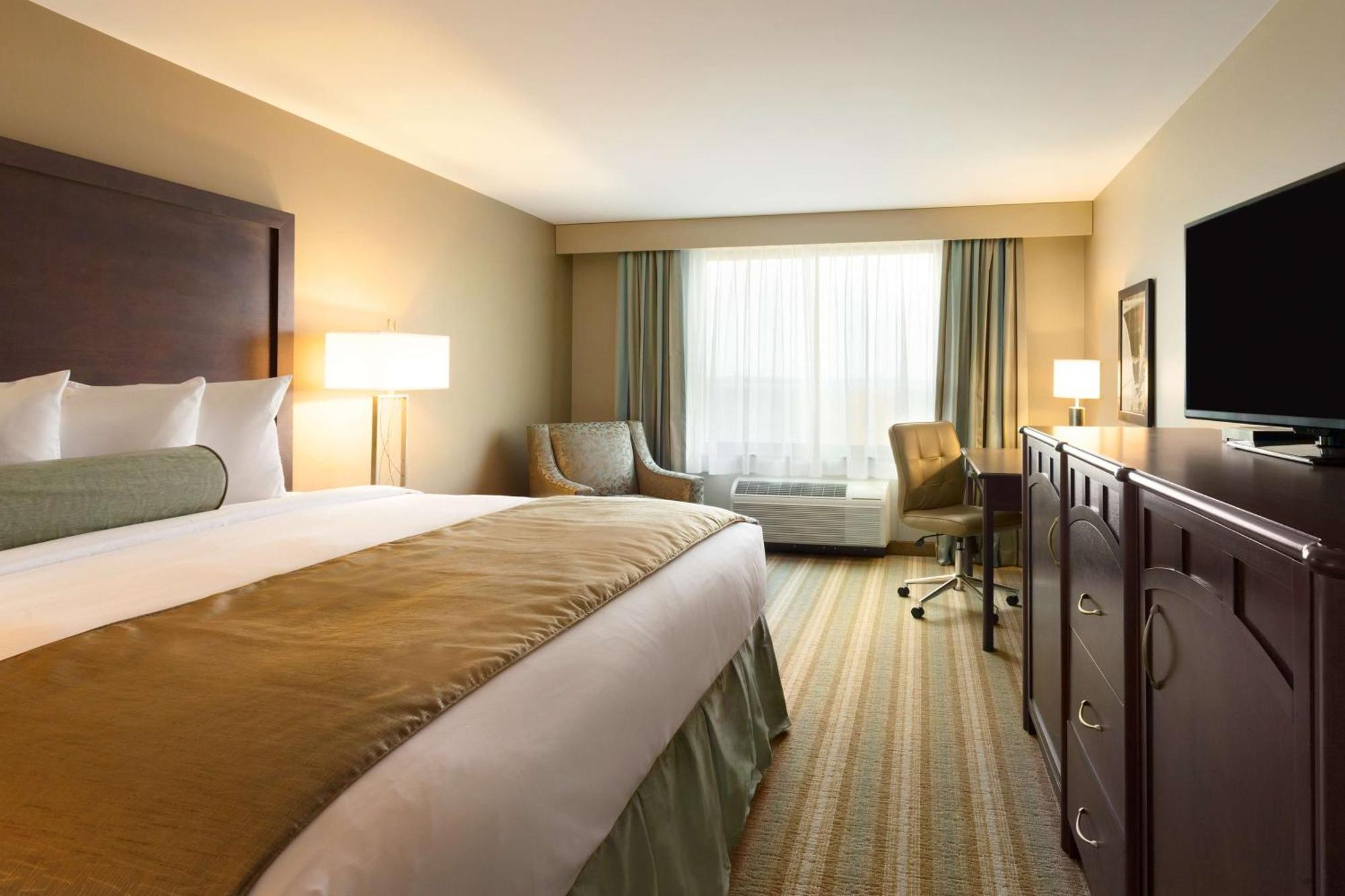 King Room Lake View,1226308922:JPEG